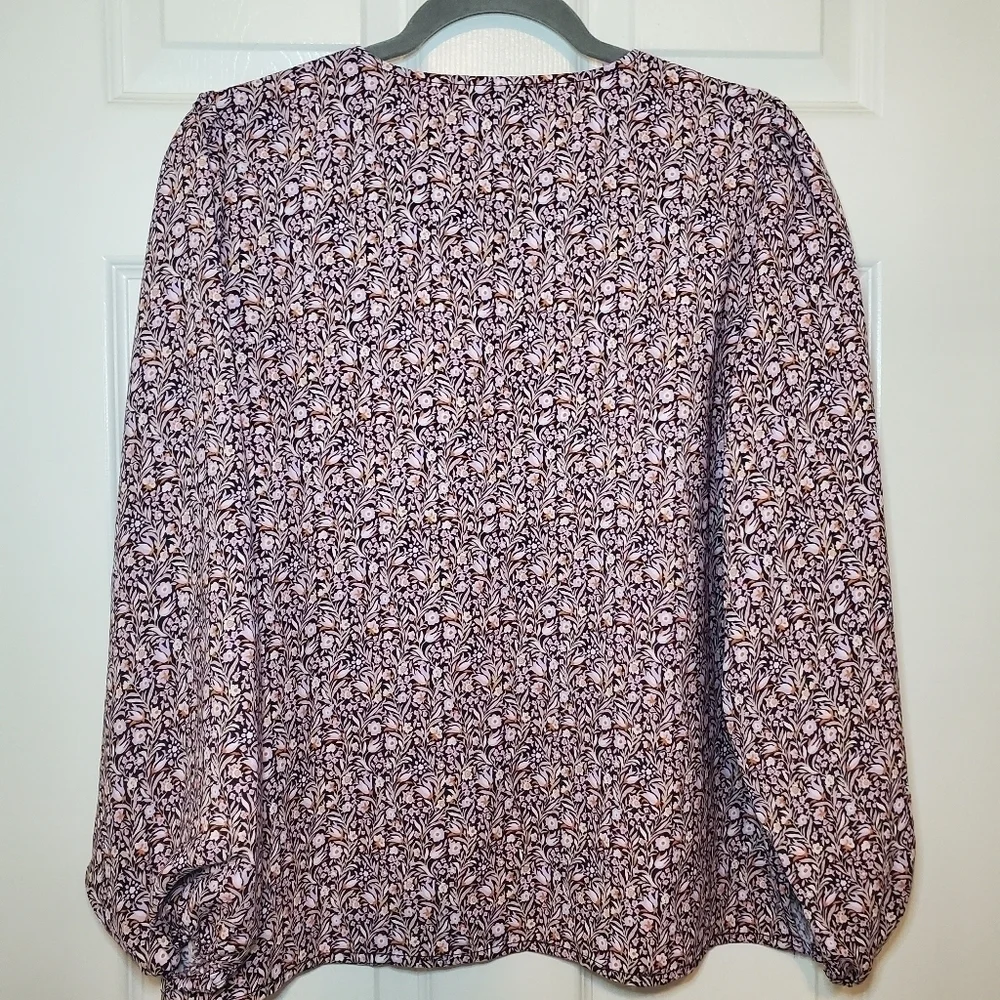 JCREW- PUFF-SLEEVE SATIN-BACK CREPE TOP IN FLORAL FLOURISH - Size M